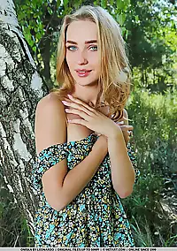 pics stunning oniska