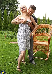 pics this cougar gets