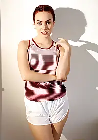 track star gets what pics