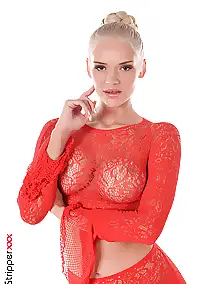 era queen passionate pics