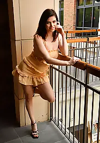 dresses for upskirts