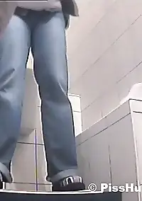 chubby weeing in pics