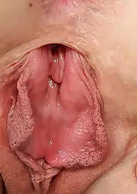 mora senior perverse