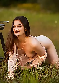 shining moon fanfare pics