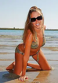 naked on the beach pics