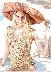 emily swan mesh pics